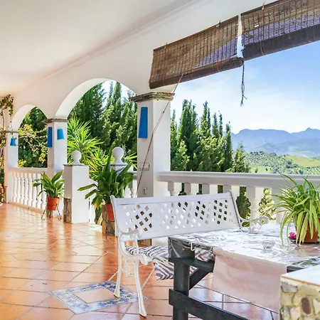 Beautiful In With Kitchenette